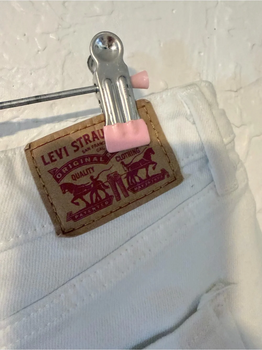 Levi’s 711 - Women’s White Slim Fit Jeans